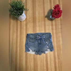 American Eagle high waisted shorts (2)